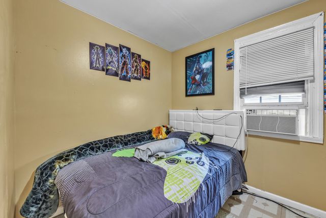 3031 S Central Park Avenue, Chicago, IL 60623