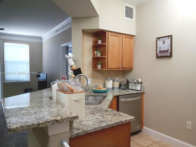 9845 Baywinds Dr 6308, West Palm Beach, FL 33411