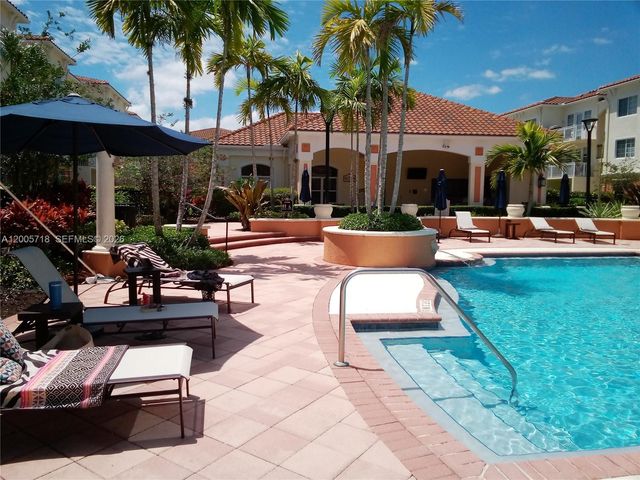 9845 Baywinds Dr 6308, West Palm Beach, FL 33411