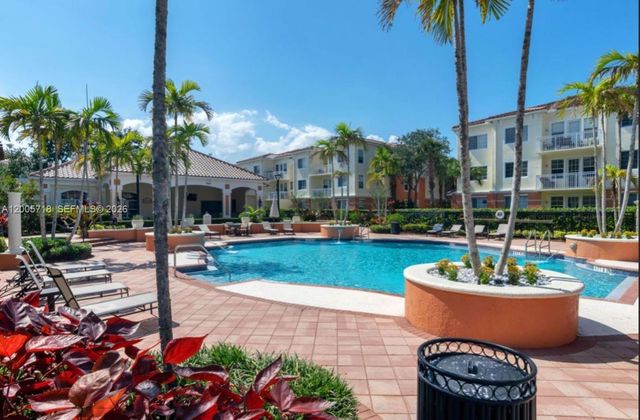 9845 Baywinds Dr 6308, West Palm Beach, FL 33411