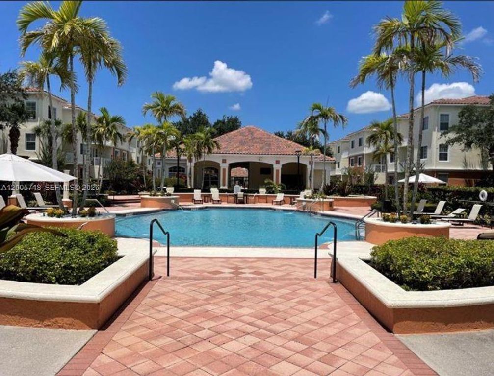9845 Baywinds Dr 6308, West Palm Beach, FL 33411
