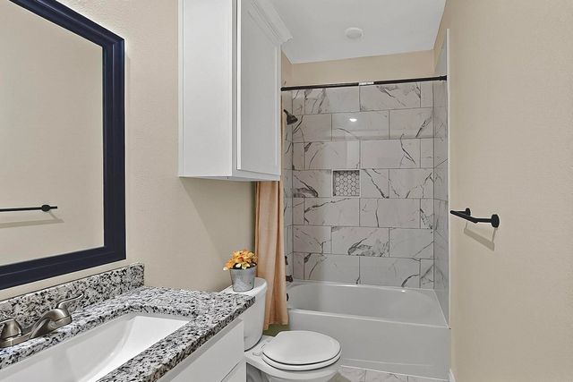 415 Martin Luther King Jr Street, Sulphur Springs, TX 75482