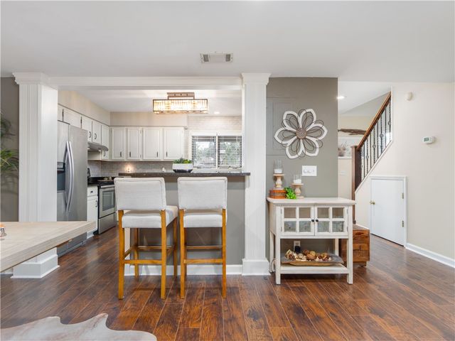 101 Barkentine Court, St Simons Island, GA 31522