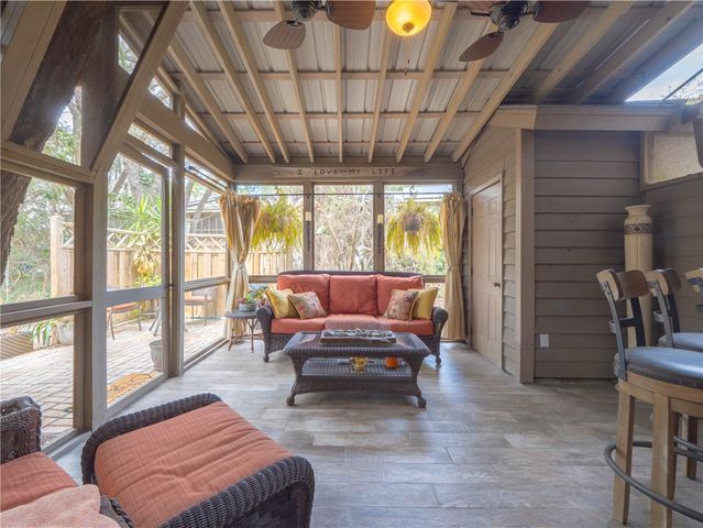 101 Barkentine Court, St Simons Island, GA 31522