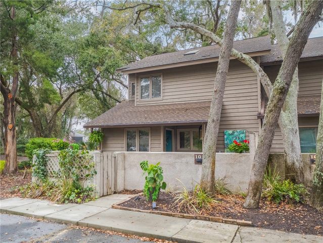 101 Barkentine Court, St Simons Island, GA 31522