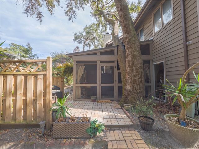 101 Barkentine Court, St Simons Island, GA 31522