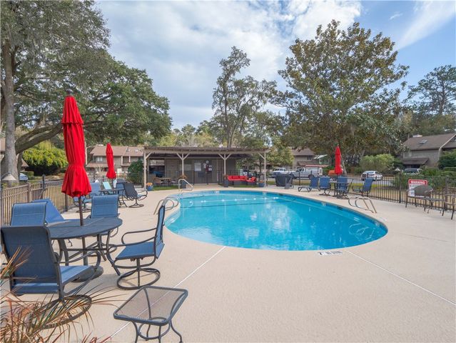 101 Barkentine Court, St Simons Island, GA 31522