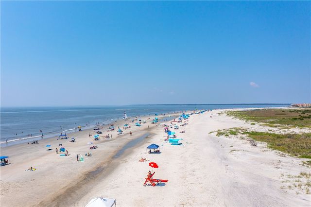 101 Barkentine Court, St Simons Island, GA 31522