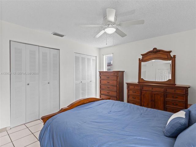 165 SW 113th Ct, Sweetwater, FL 33174