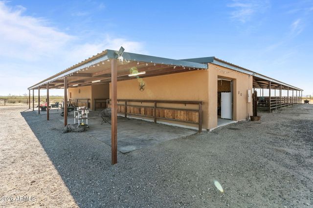 46629 W LURAY Road, Wickenburg, AZ 85390