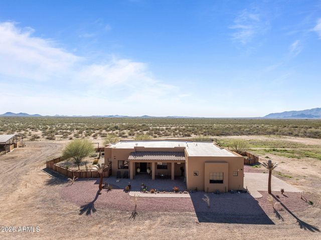46629 W LURAY Road, Wickenburg, AZ 85390