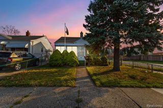 6000 Penrod Street, Detroit, MI 48228