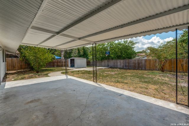 5118 GAWAIN DR, San Antonio, TX 78218