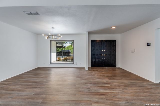 5118 GAWAIN DR, San Antonio, TX 78218