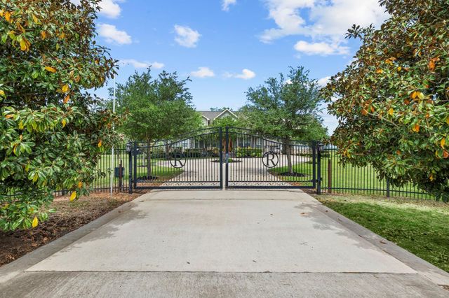4710 Saddle Drive, Needville, TX 77461