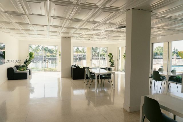 9111 E Bay Harbor Dr 5B, Bay Harbor Islands, FL 33154