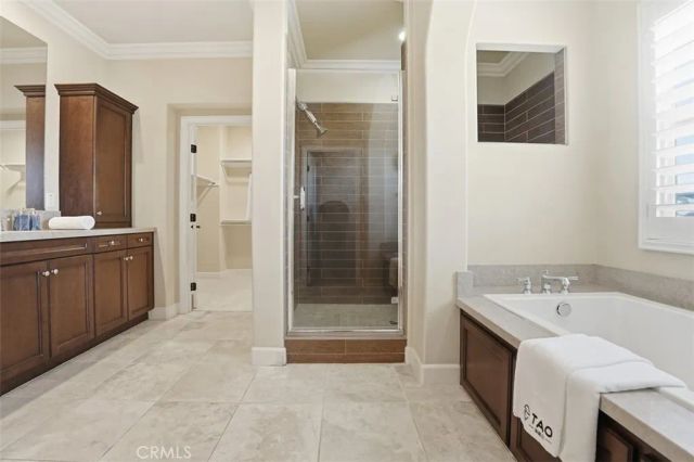 65 Rolling Green, Irvine, CA 92620