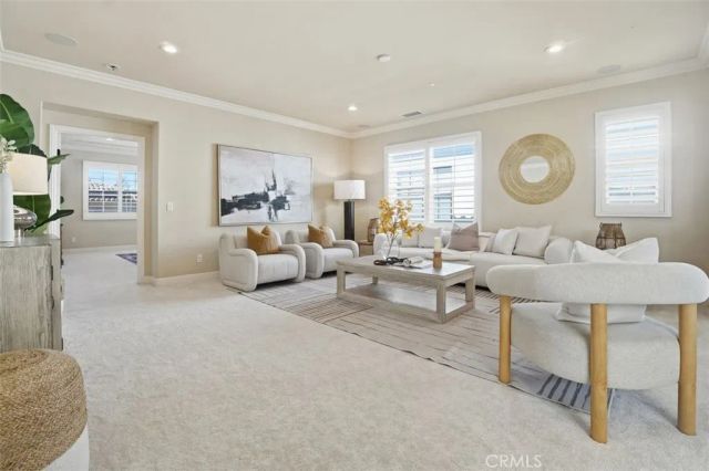 65 Rolling Green, Irvine, CA 92620