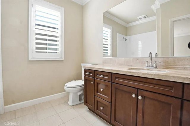 65 Rolling Green, Irvine, CA 92620