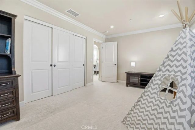 65 Rolling Green, Irvine, CA 92620