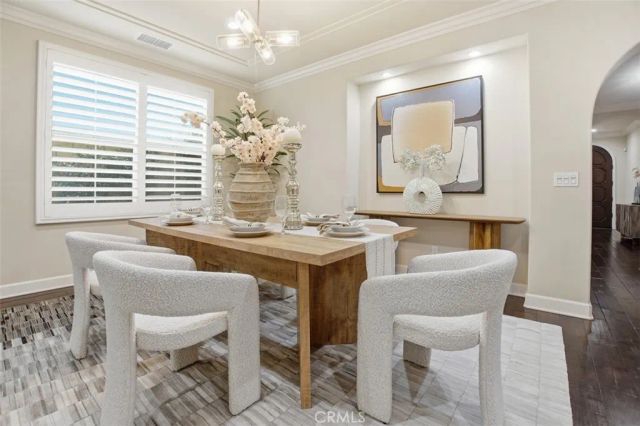 65 Rolling Green, Irvine, CA 92620