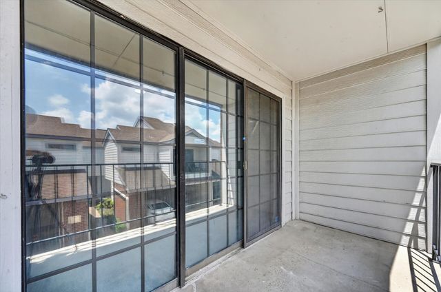 5100 Verde Valley Lane 274, Dallas, TX 75254