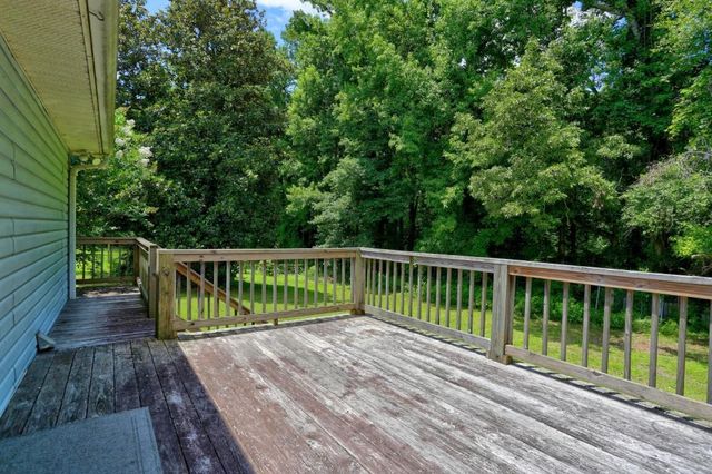 742 Highway 101 S, Temple, GA 30179