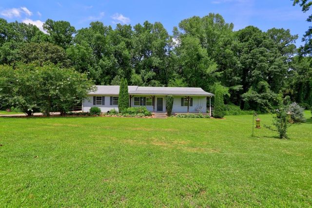 742 Highway 101 S, Temple, GA 30179