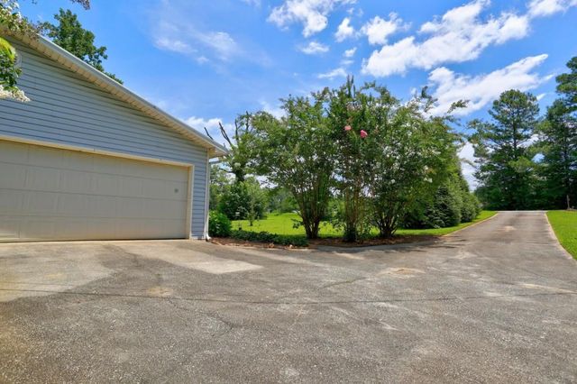 742 Highway 101 S, Temple, GA 30179