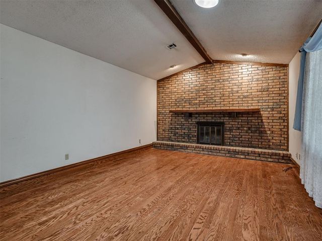 813 N Parkview Circle, Oklahoma City, OK 73170
