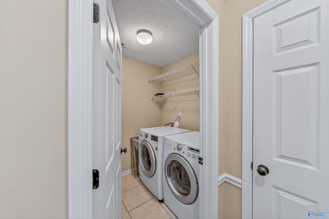 212 Chestnut Oak Circle, Owens Cross Roads, AL 35763