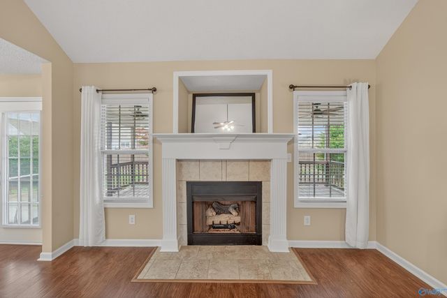 212 Chestnut Oak Circle, Owens Cross Roads, AL 35763