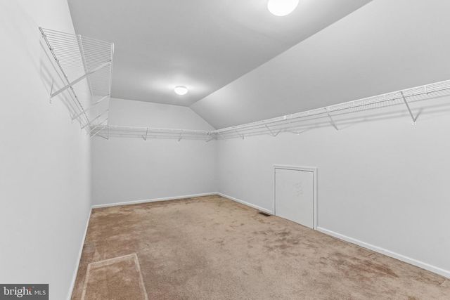 7 LONGFELLOW LN, Hainesport, NJ 08036