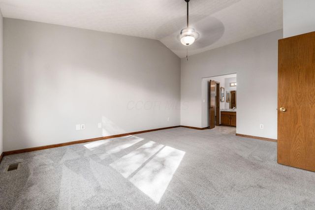 7801 Cedar Ridge Drive, Pickerington, OH 43147