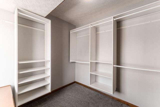 7801 Cedar Ridge Drive, Pickerington, OH 43147