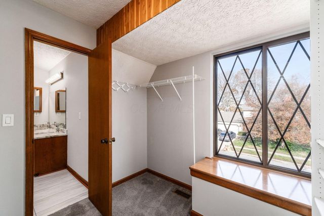 7801 Cedar Ridge Drive, Pickerington, OH 43147