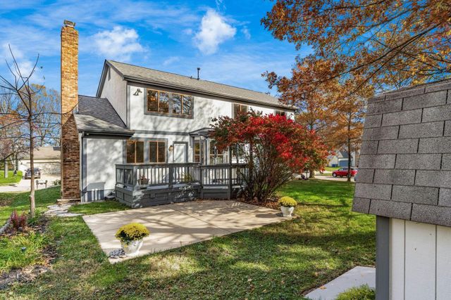 7801 Cedar Ridge Drive, Pickerington, OH 43147