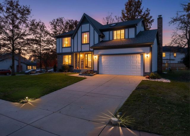 7801 Cedar Ridge Drive, Pickerington, OH 43147