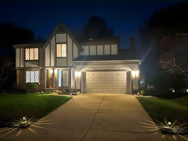 7801 Cedar Ridge Drive, Pickerington, OH 43147