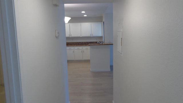 2425 Cranston Dr. 16, Escondido, CA 92025