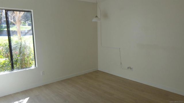 2425 Cranston Dr. 16, Escondido, CA 92025