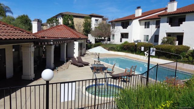 2425 Cranston Dr. 16, Escondido, CA 92025