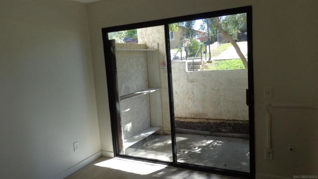 2425 Cranston Dr. 16, Escondido, CA 92025