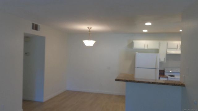 2425 Cranston Dr. 16, Escondido, CA 92025