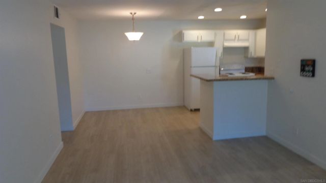 2425 Cranston Dr. 16, Escondido, CA 92025