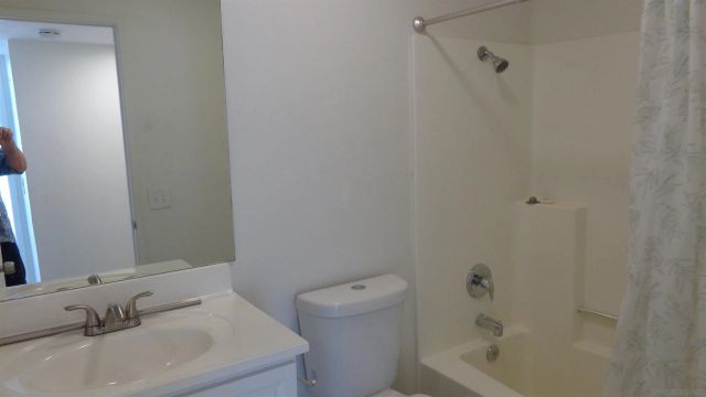 2425 Cranston Dr. 16, Escondido, CA 92025