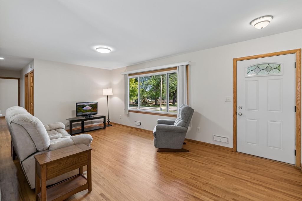 95 Hackberry Hill, Long Lake, MN 55356 — photo 5