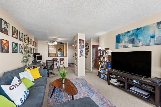 5320 N Sheridan Road 2201, Chicago, IL 60640