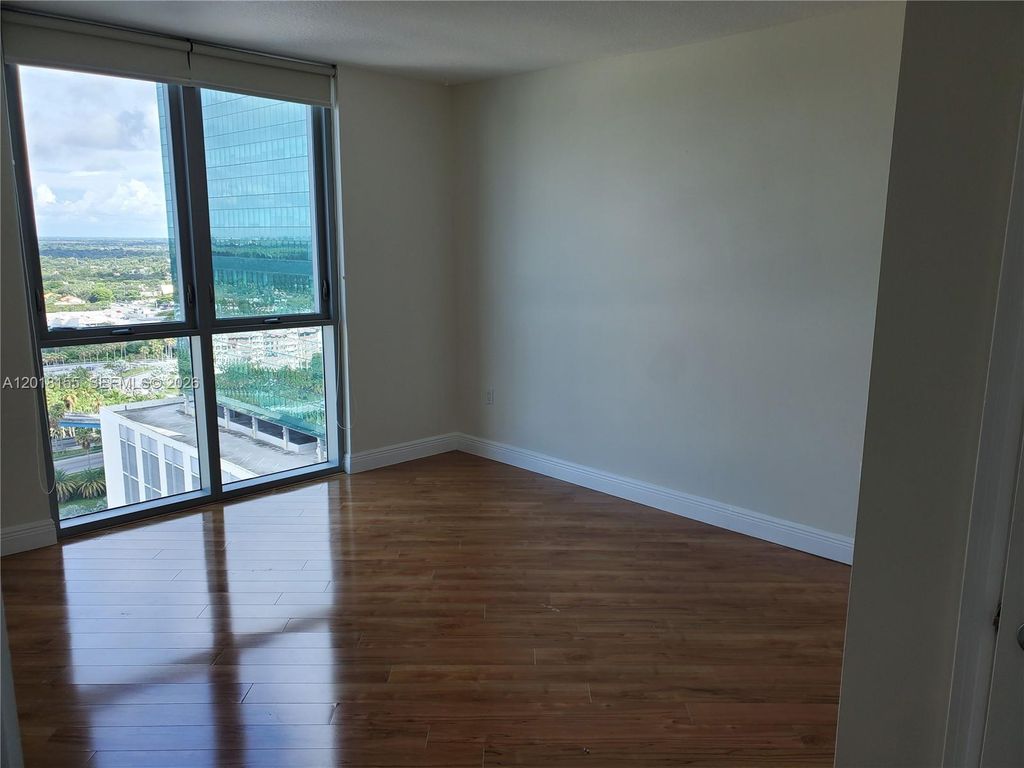 9066 SW 73rd Ct 1808, Miami, FL 33156