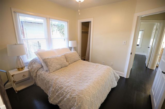 2521 4TH STREET S, St Petersburg, FL 33705